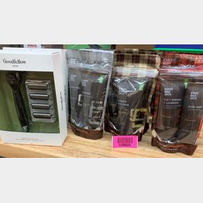 (3) RAZOR PACK & SHAVING & PERSONAL CARE ITEMS