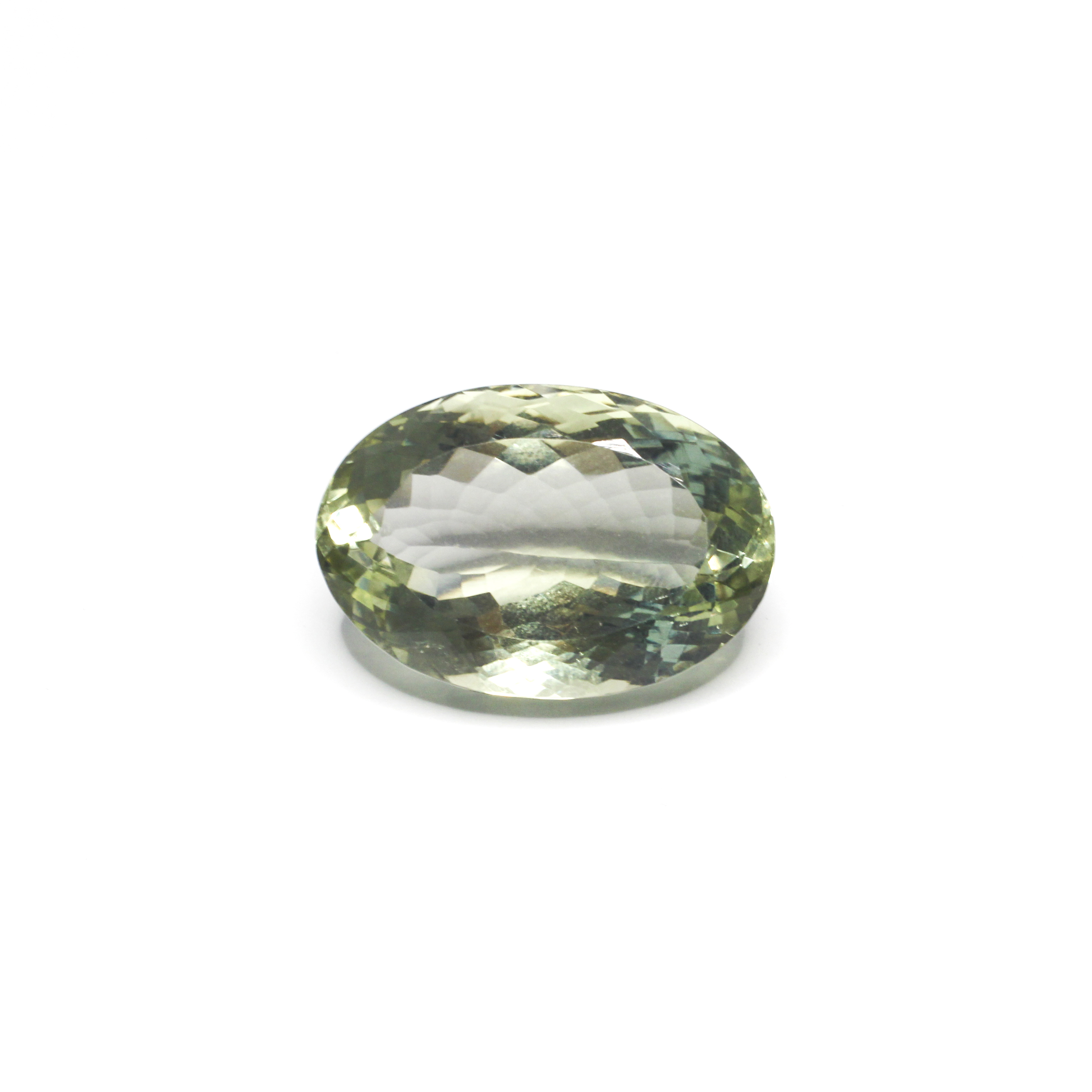 364. · 54ct Mint Quartz 10.79g