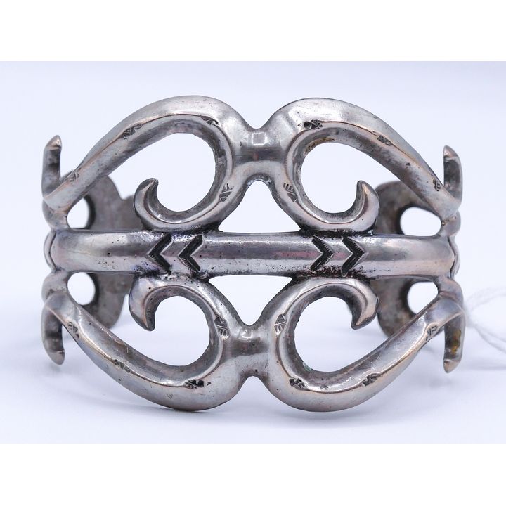 Old Pawn Navajo Cast Sterling Cuff Bracelet 2.5'' - 75 grams
