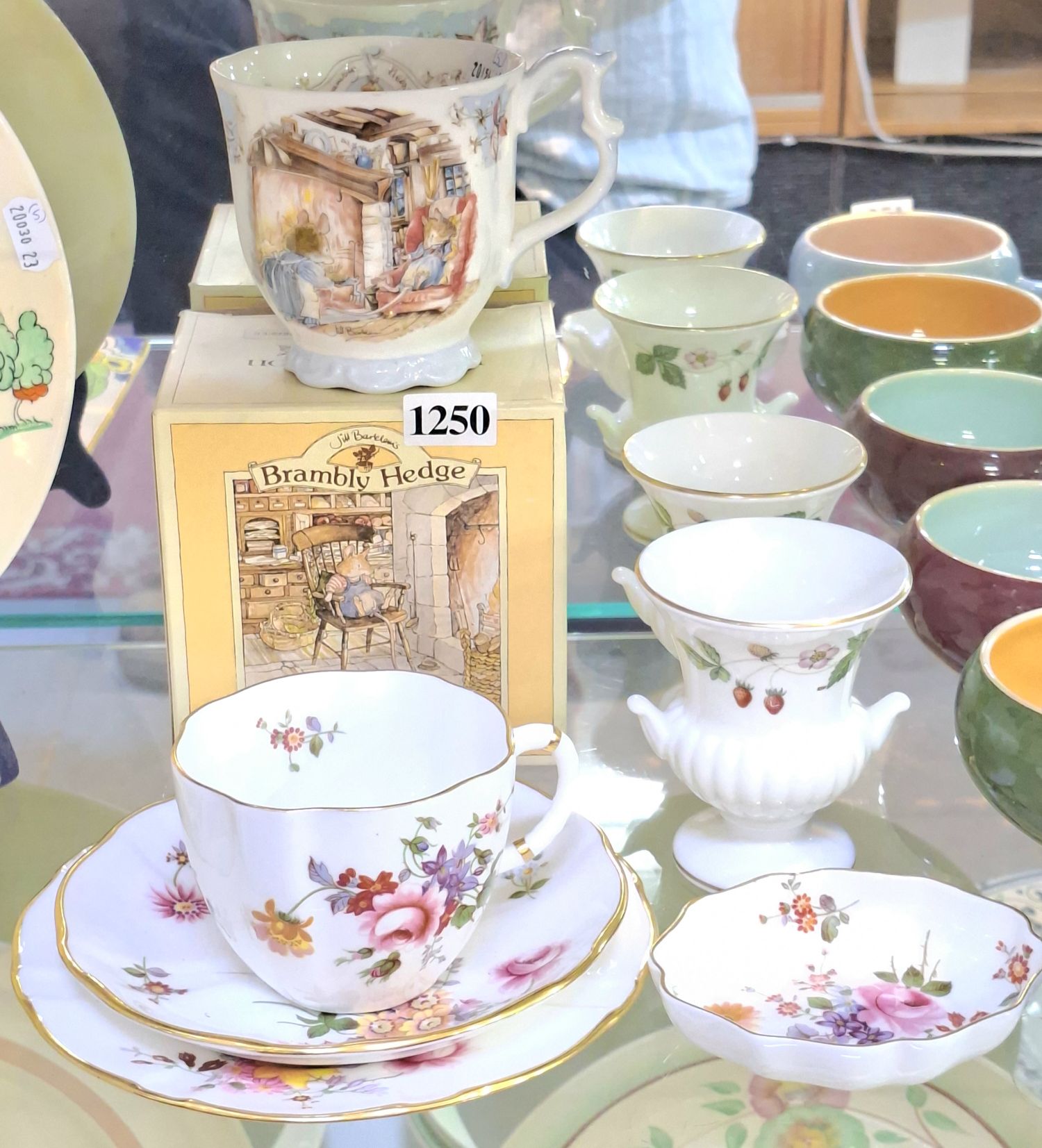 1250 · ENGLISH CHINA COLLECTION