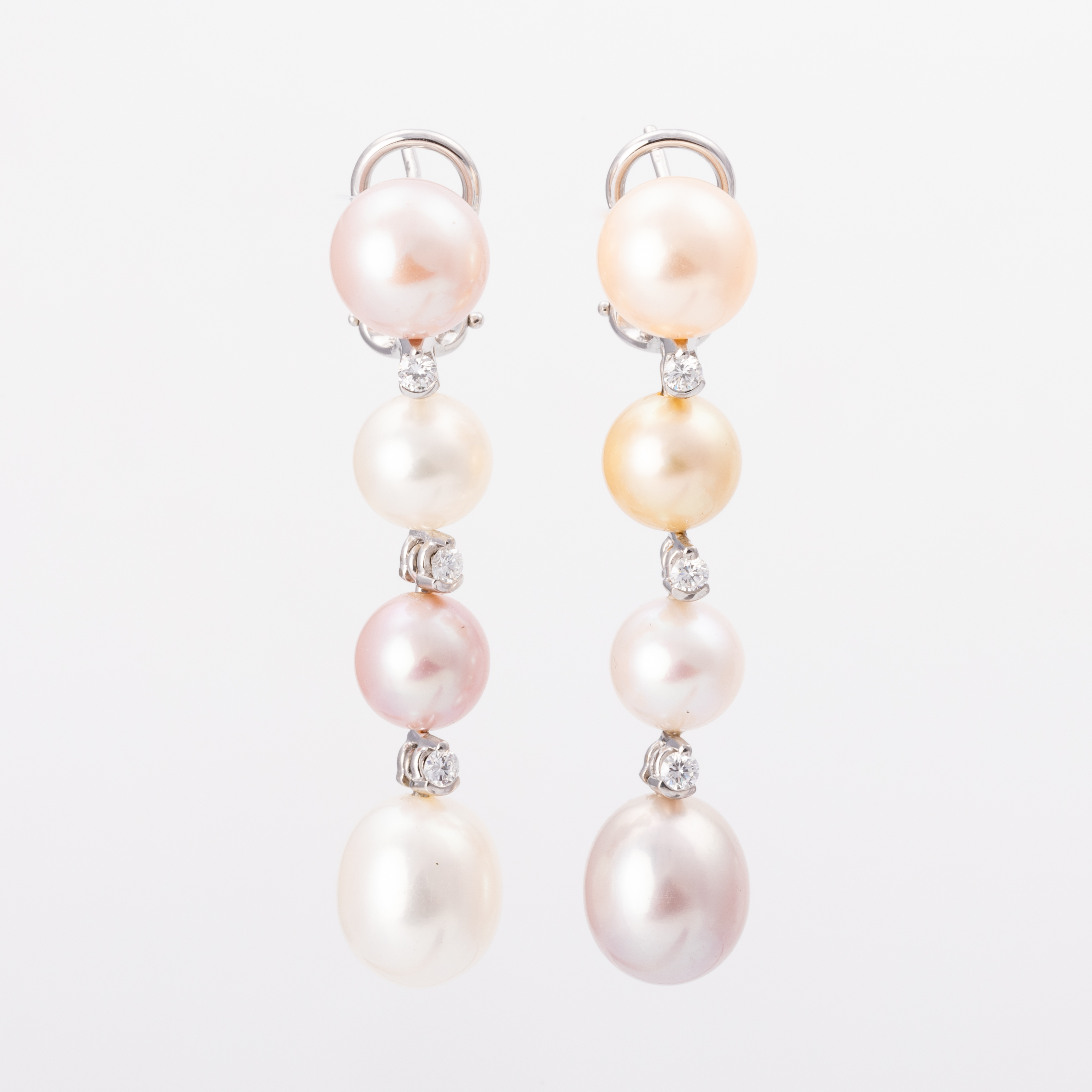 253 · Pearl & Diamond Drop Earrings 18ct Gold