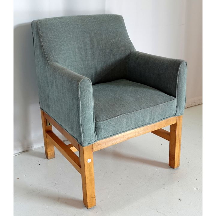 UPHOLSTERED ARMCHAIR