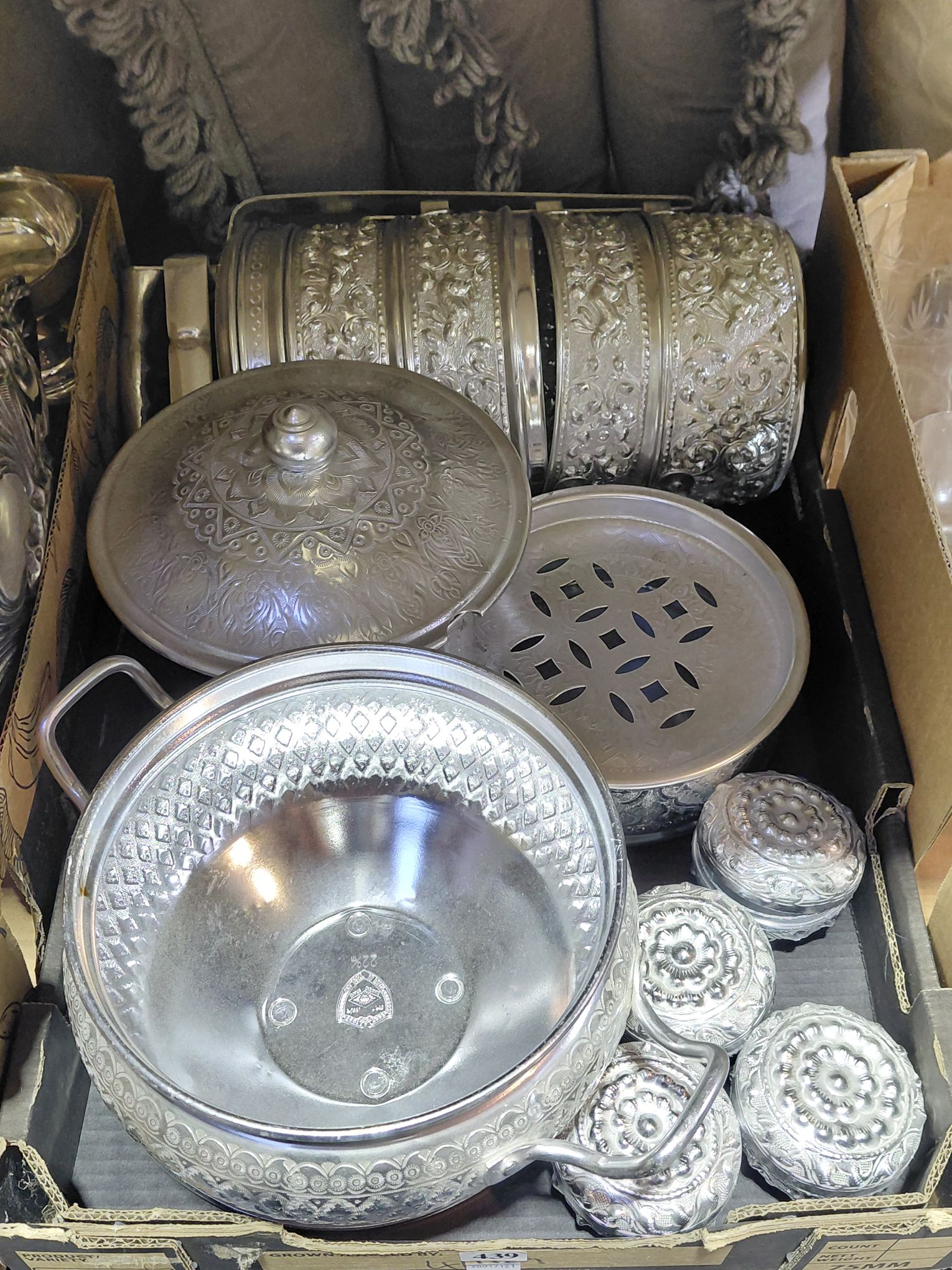 METAL WARES