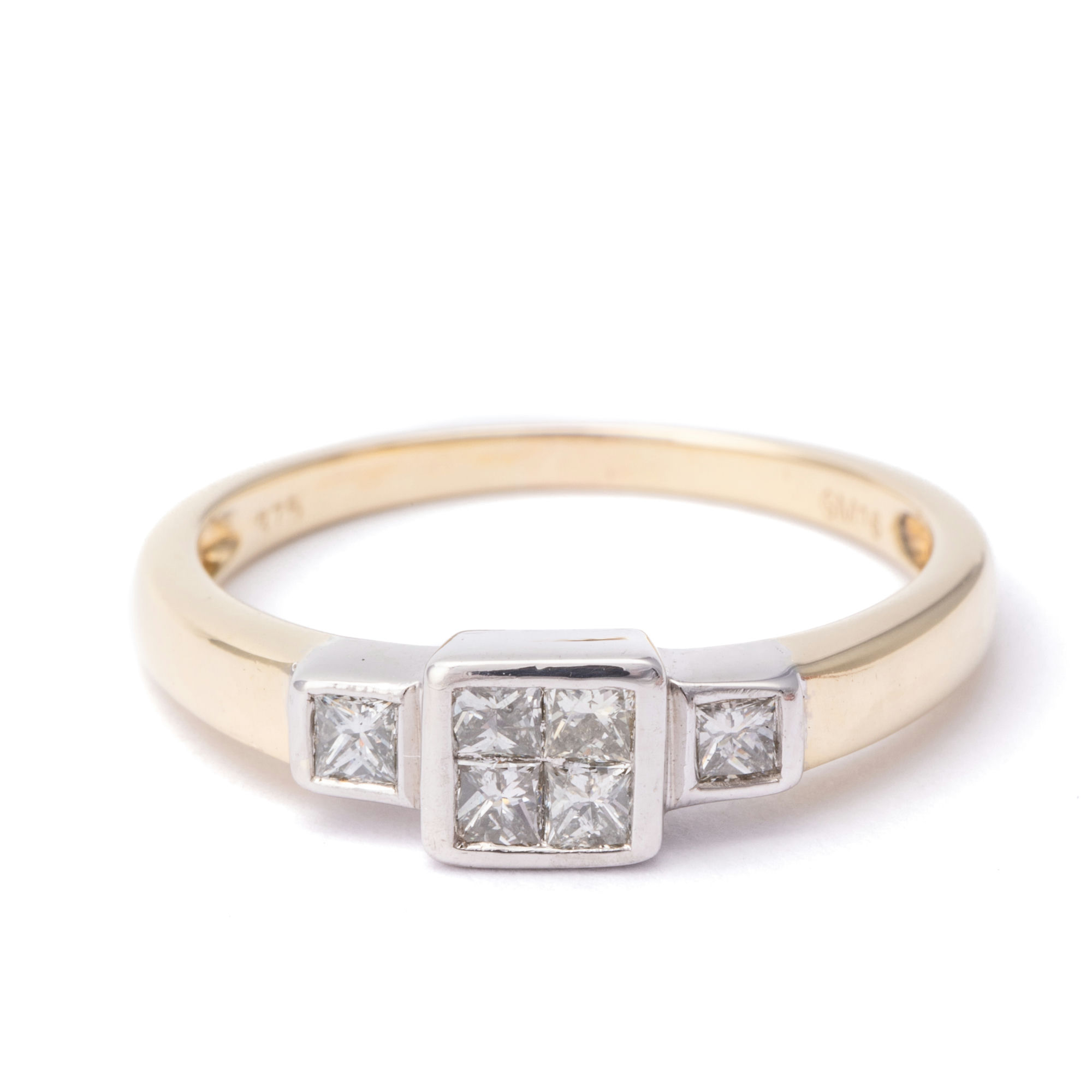 Diamond Ring 9ct Gold,
