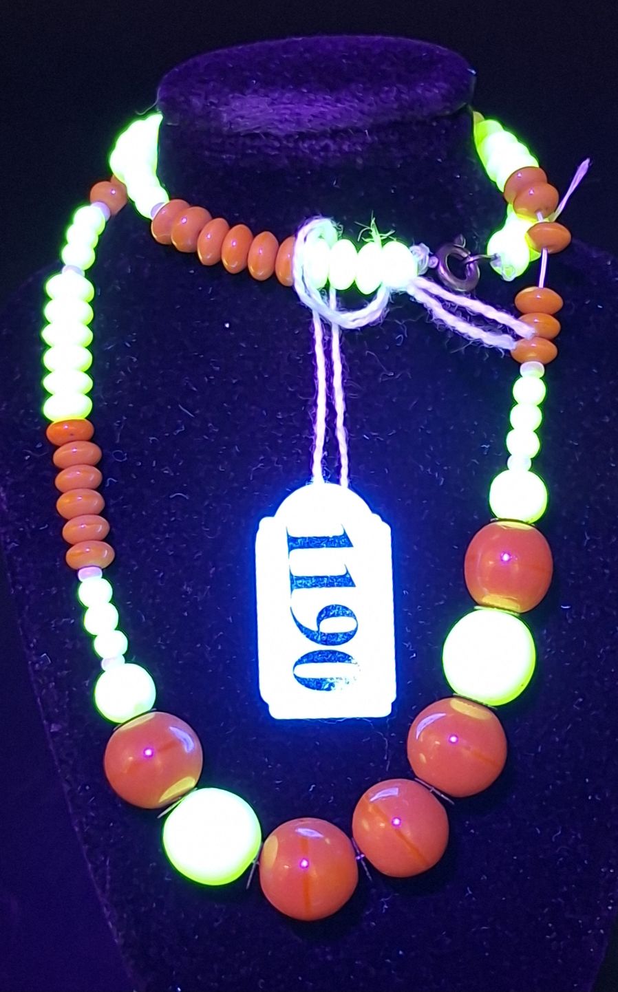 1190 · VINTAGE NECKLACE