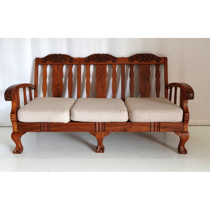 IMBUIA SETTEE