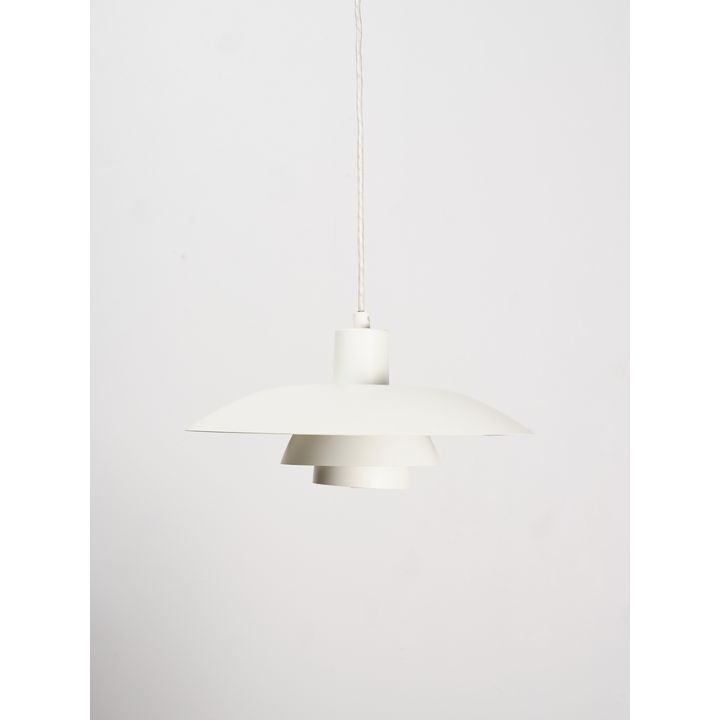 Poul Henningsen (Denmark, 1894 - 1967) for Louis Poulsen - A vintage ‘PH3’ pendant lamp