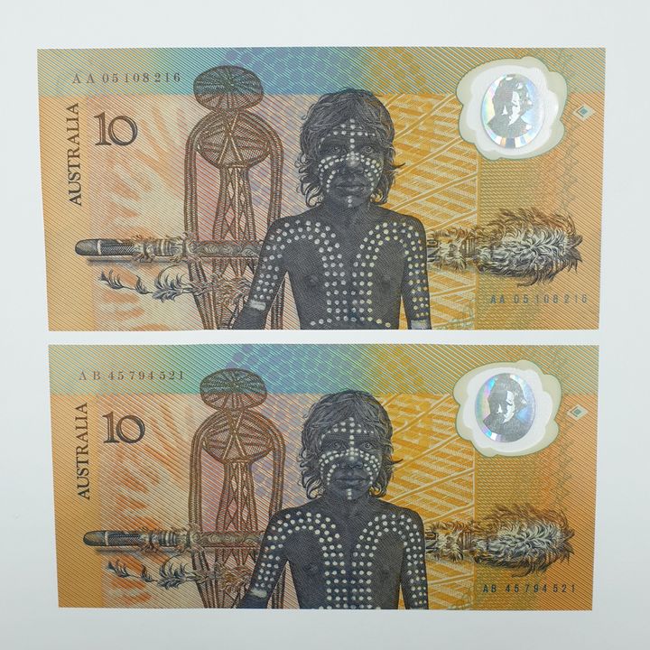 Aus. Bicentenary J/F $10 Notes (x2)