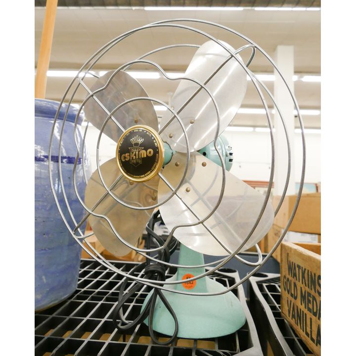 Vintage Eskimo Table Fan- 15''