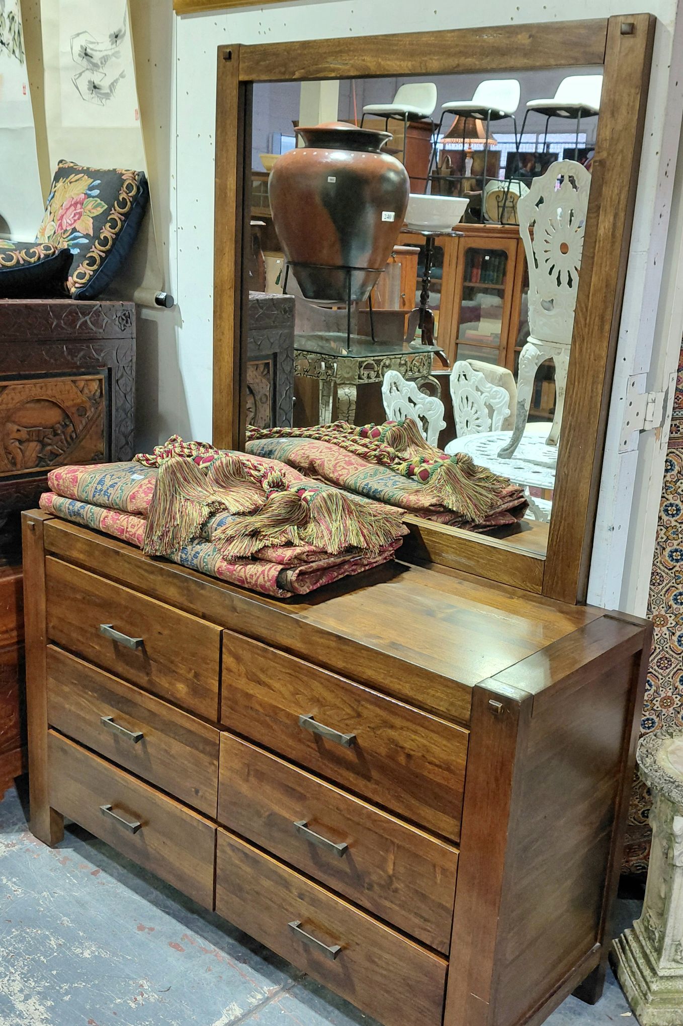 240 · CONTEMPORARY BEDROOM DRESSER