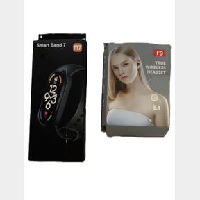 M7 Bluetooth Smart Watch - Black and Earpods (not tested)