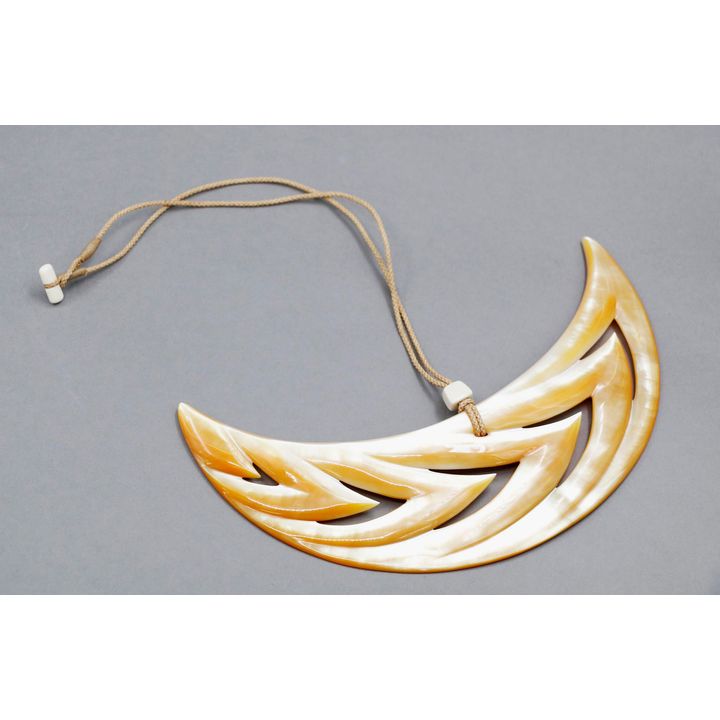 Steve Myhre - Large moon-shaped mother-of-pearl pendant