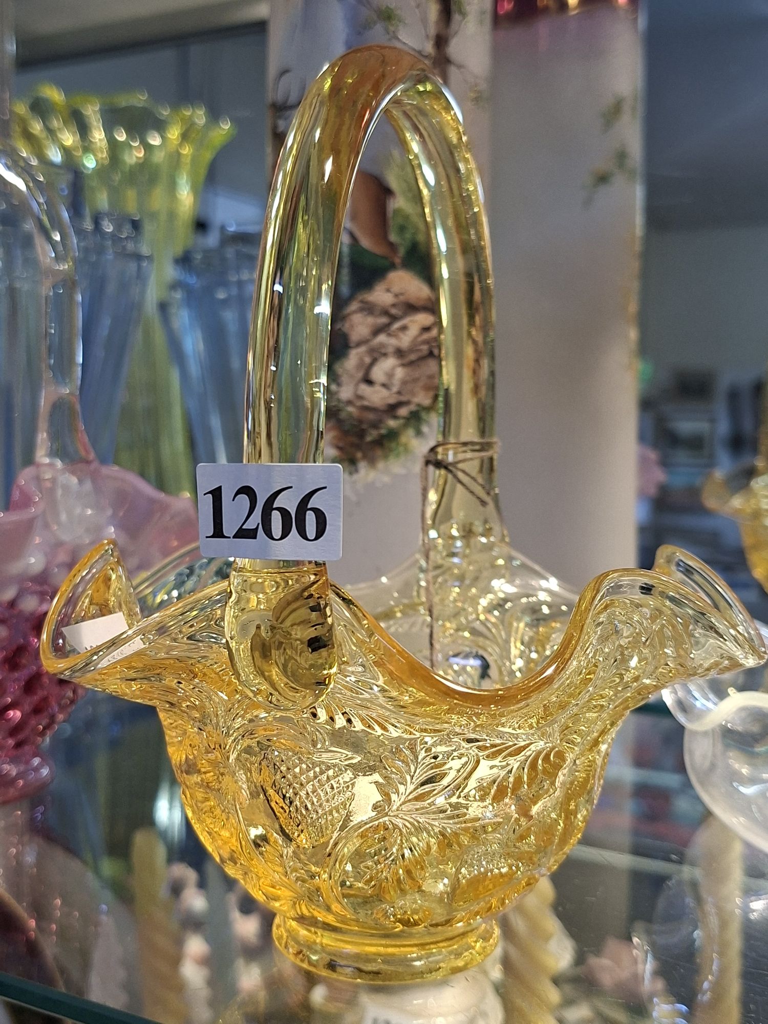 1266 · FENTON GLASS BASKET BON BON