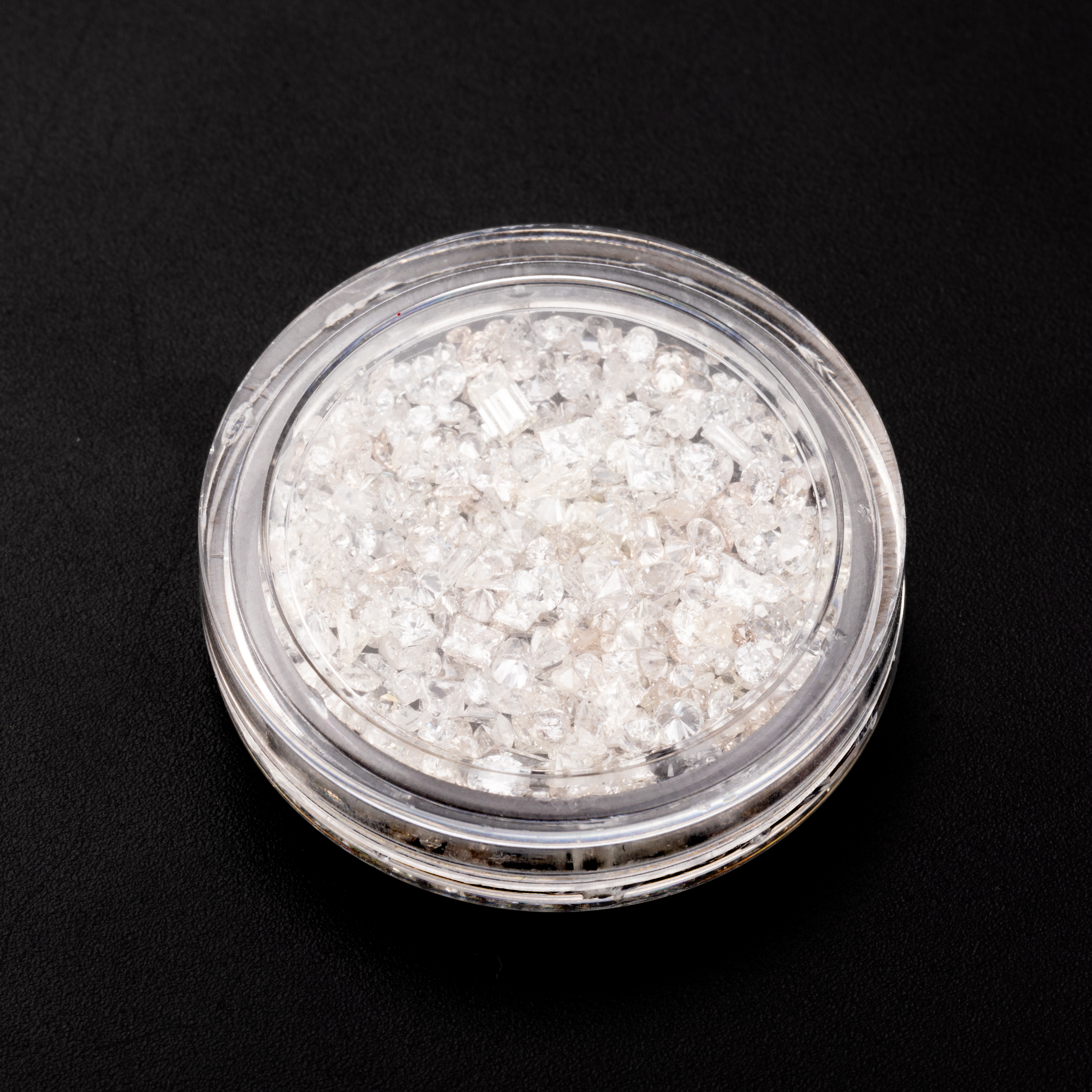 361 · 10 Carat Parcel of Loose Diamonds