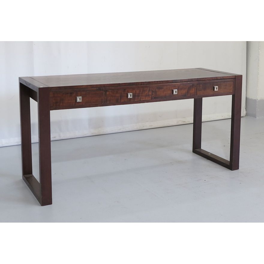 FOUR-DRAWER SERVER