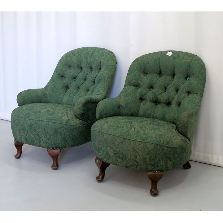 PAIR OF BUTTON UPHOLSTERED CHAIRS