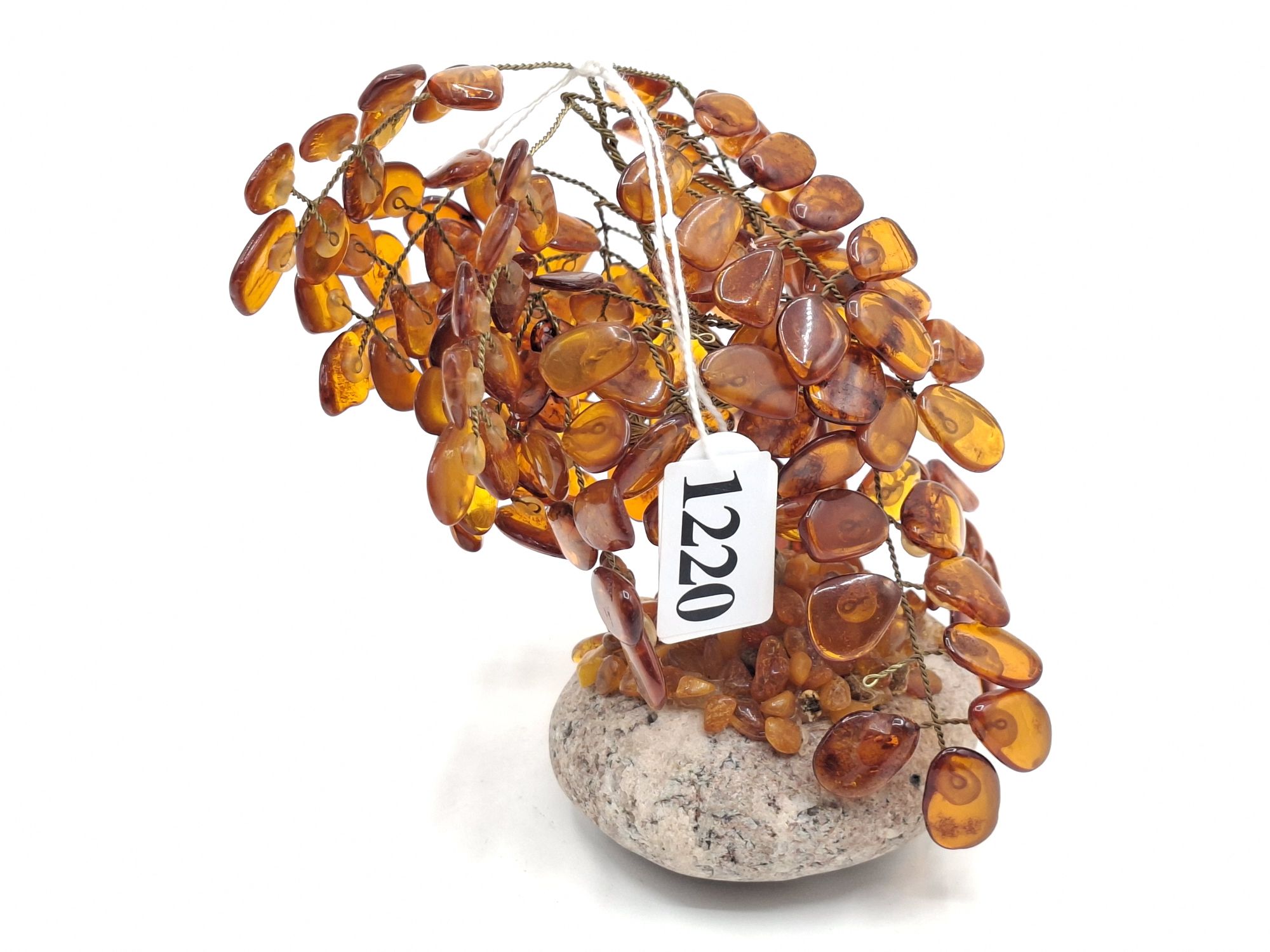 1220 · AMBER TREE ORNAMENT