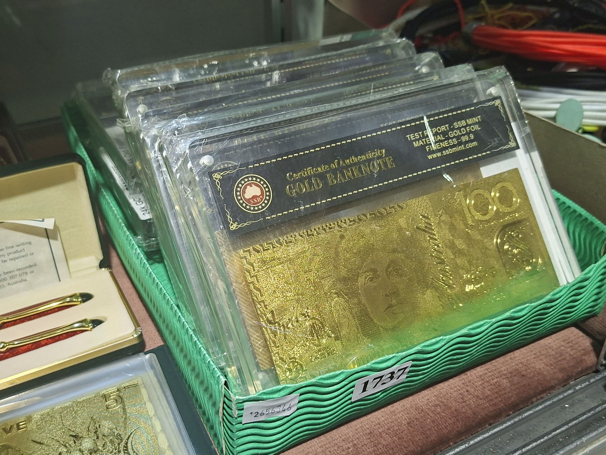 GOLDEN BANKNOTE COLLECTION