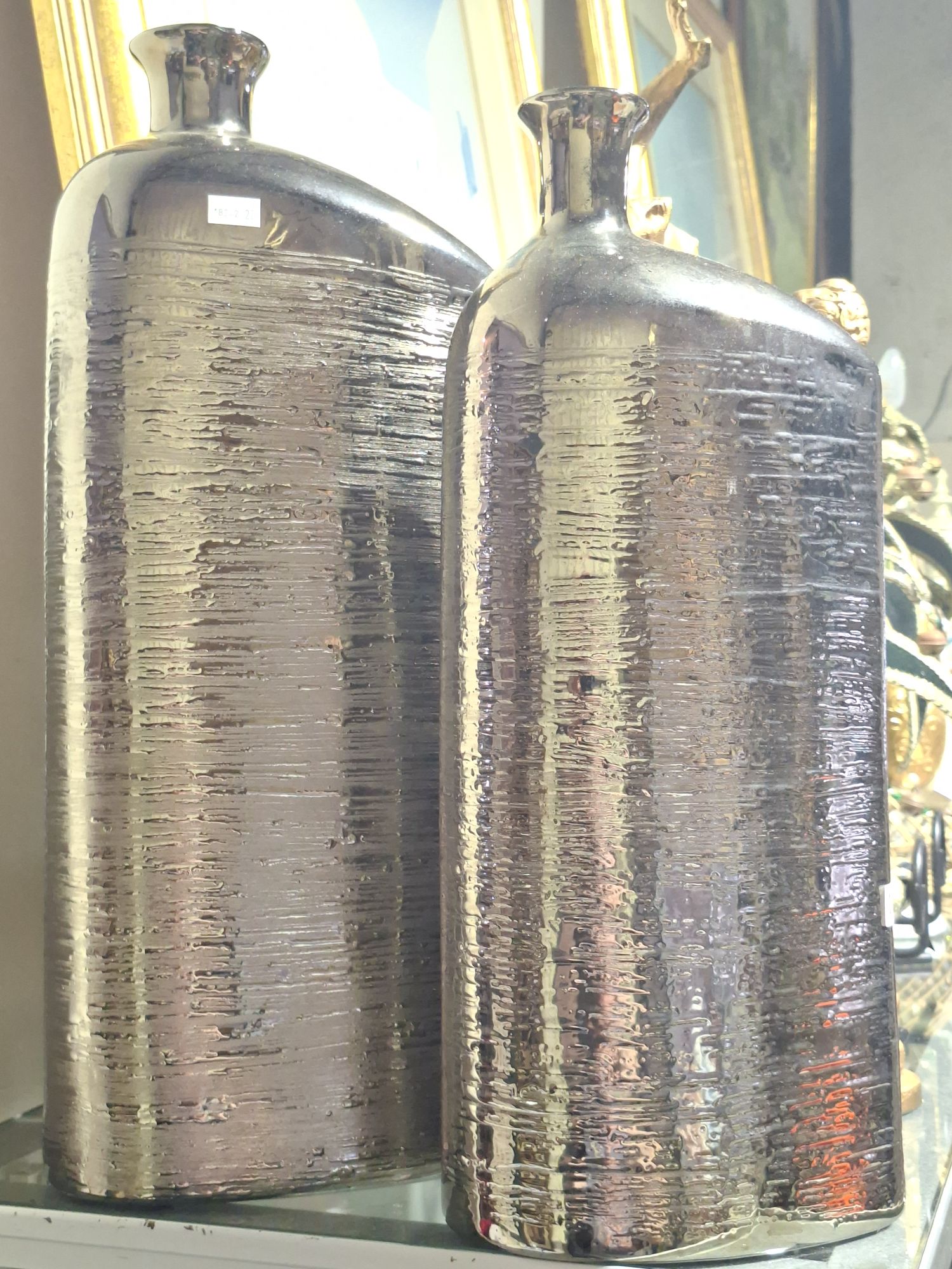 DECORATIVE CERAMIC VASES
