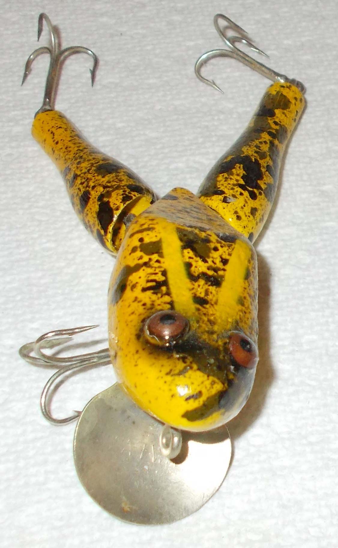 Sold at Auction: Paw Paw Wotta Frog Fishing Lure