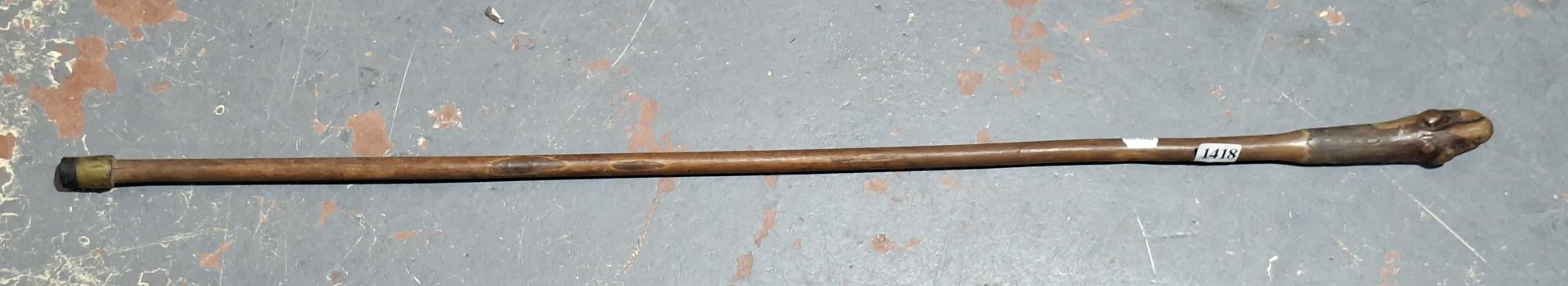 1418 · WOODEN WALKING STICK