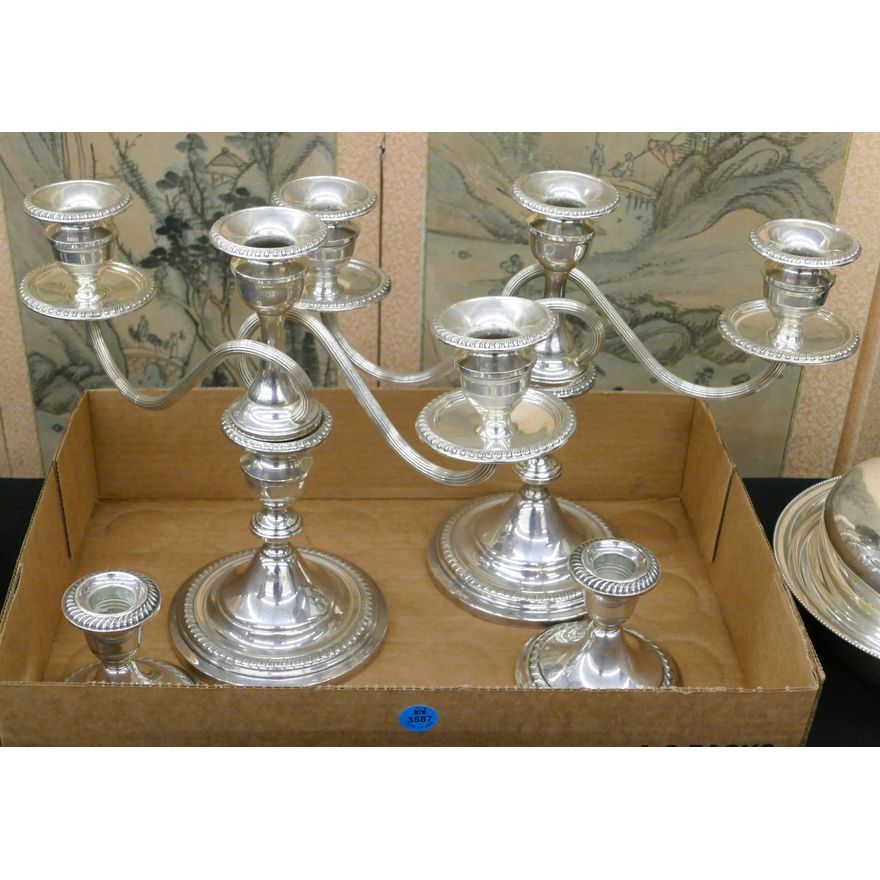 Box Sterling Weighted Candlesticks