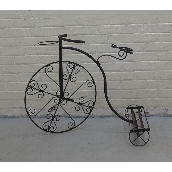 STEEL BICYCLE GARDEN PLANTER