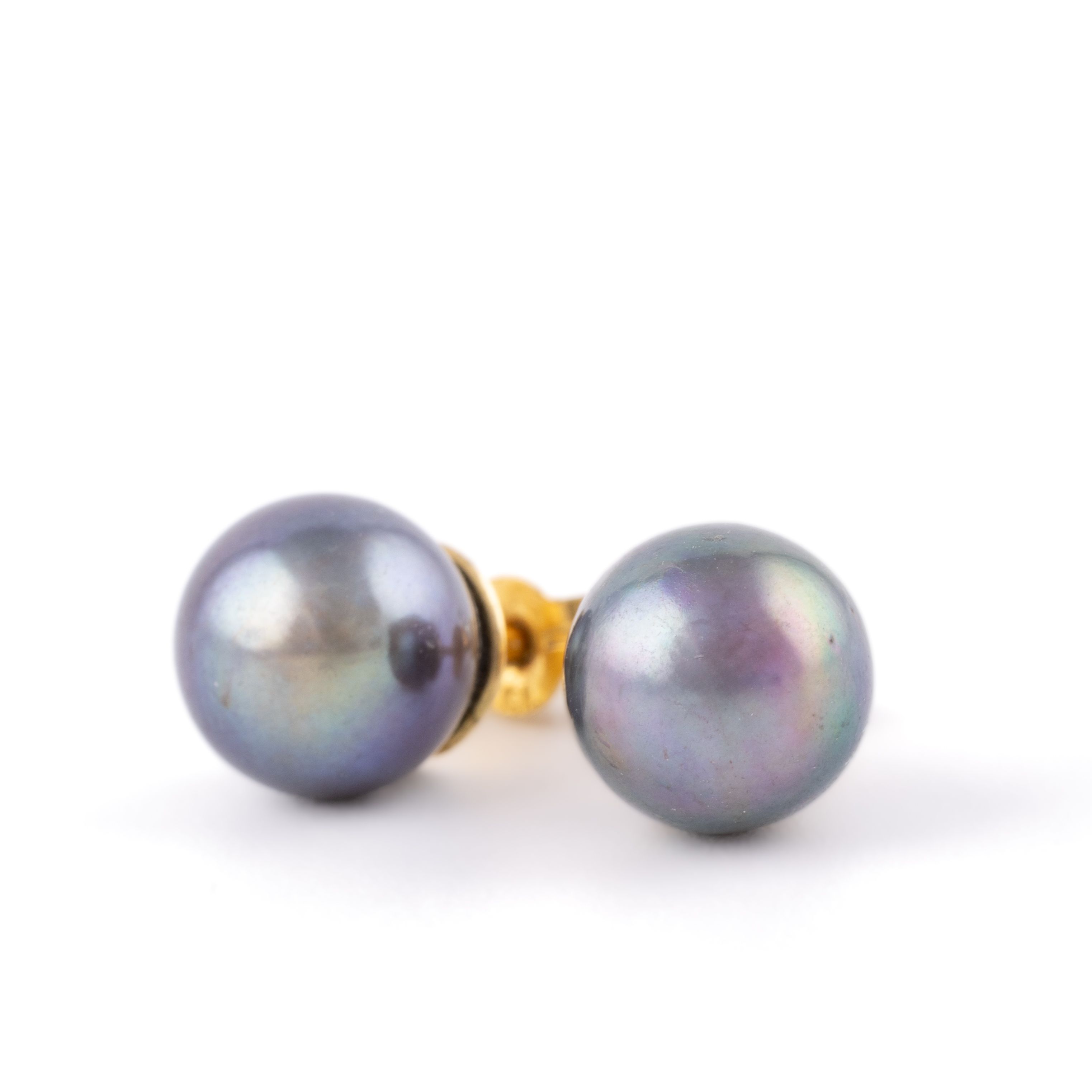 471 · Tahitian Pearl Earrings 18ct