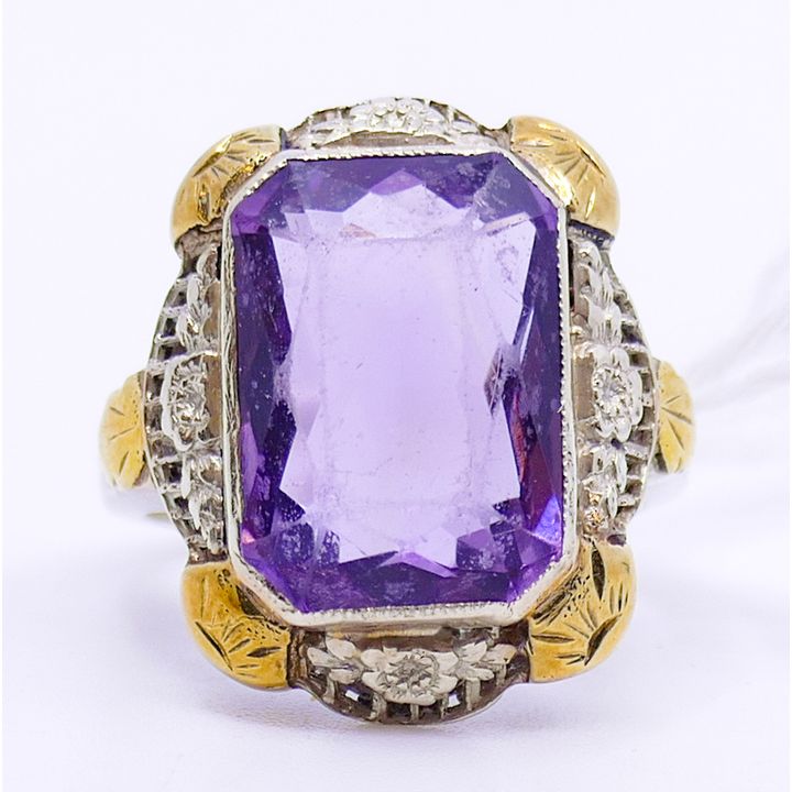 14k Art Deco Amethyst Ring Size 4 - 4.5 Grams TW