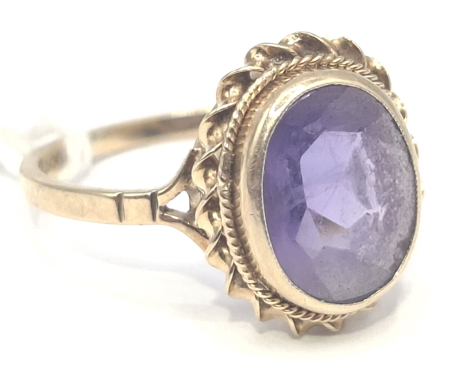 Antique 9ct Amethyst Dress Ring