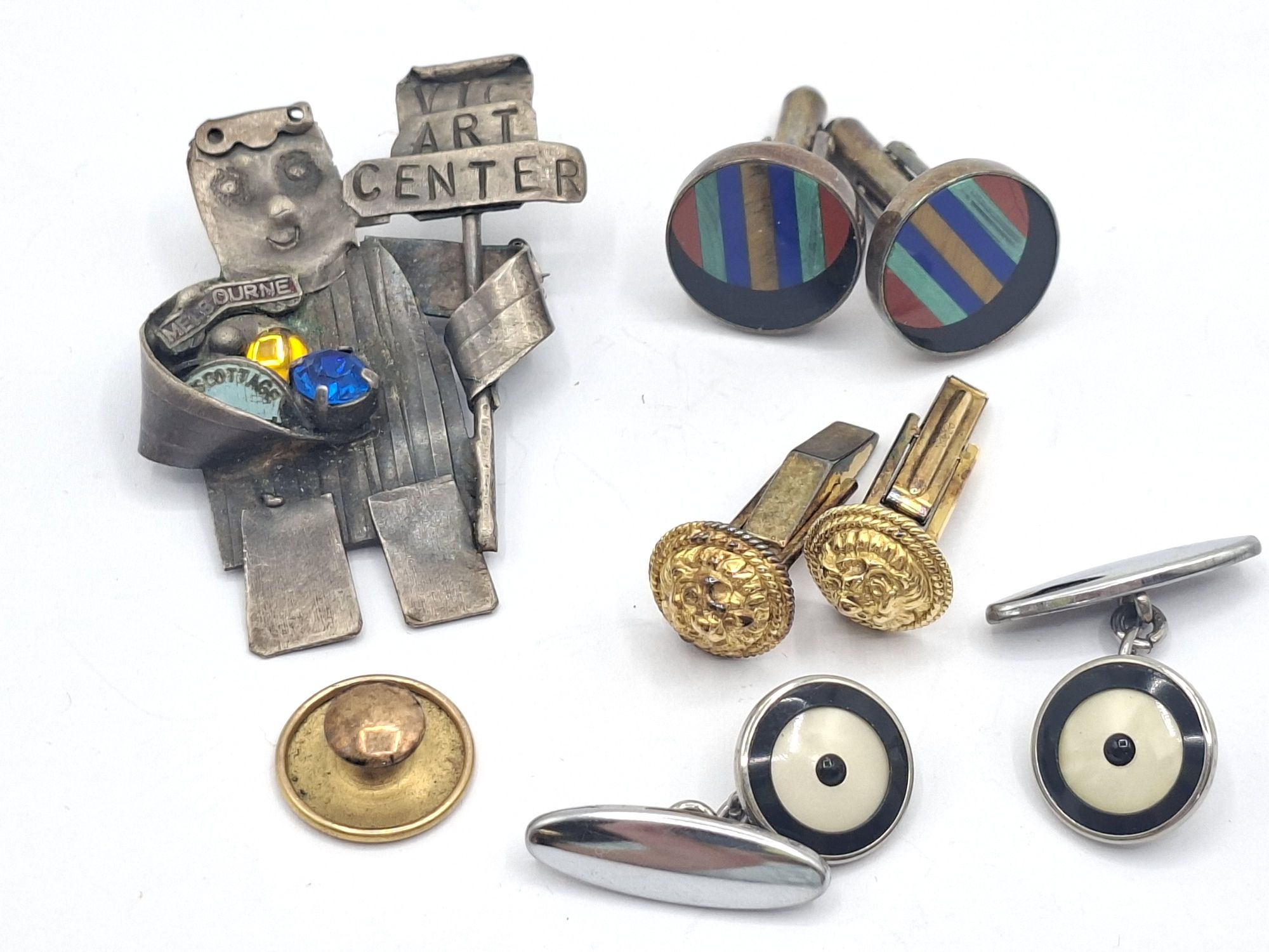 1079 · CUFFLINKS