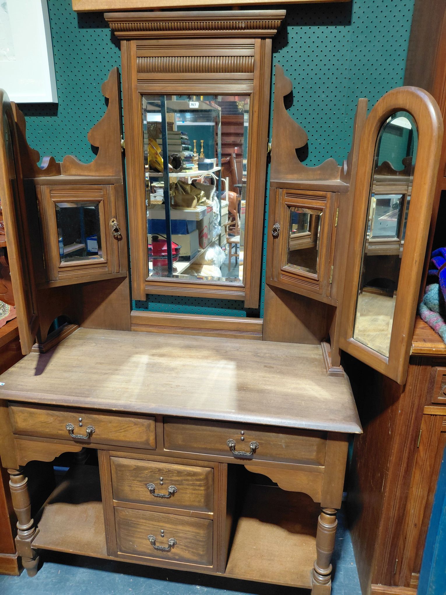 DRESSING TABLE