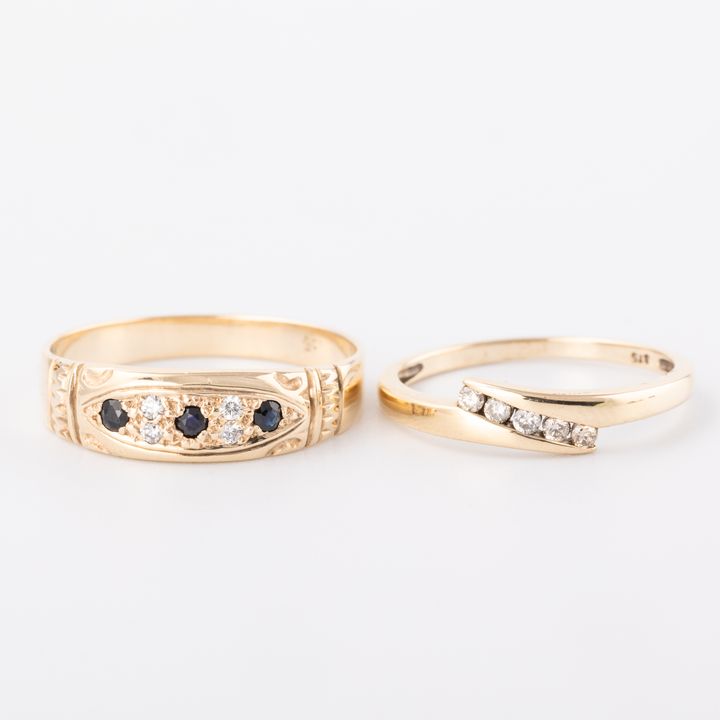 Two 9ct Gold Rings