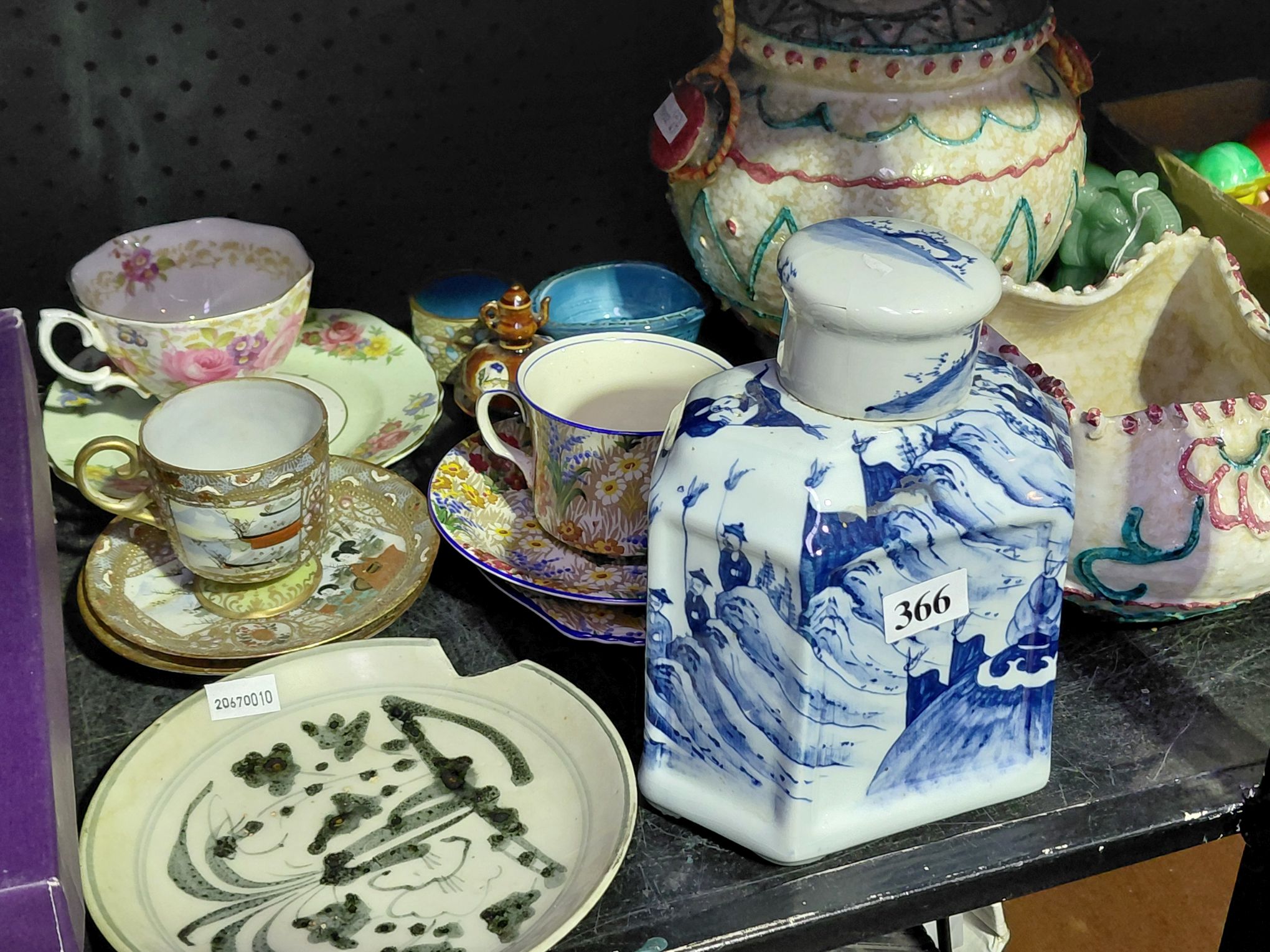 366 · ENGLISH AND ORIENTAL CERAMICS