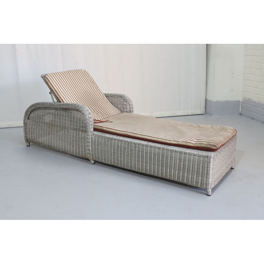 ALL WEATHER SUN LOUNGER