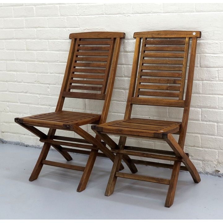 PAIR OF FOLDING SLATTED PATIO CHAIRS
