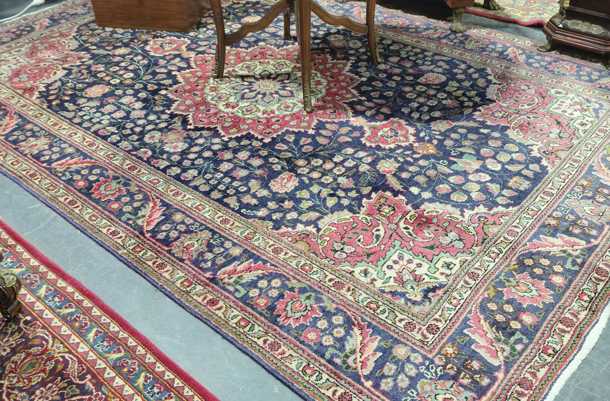 628 · PERSIAN RUG