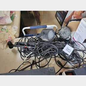 LED Digital lighting system with extra cords and Fretrest