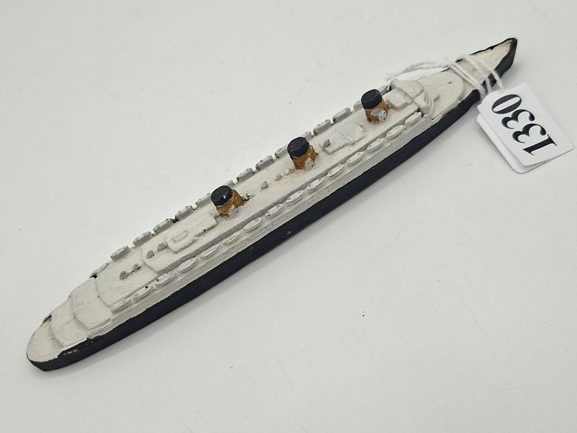 Dinky Ship