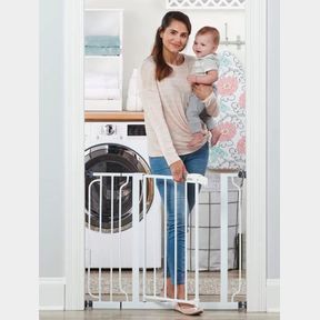 REGALO EASY STEP METAL WALK THRU GATE, WHITE, FITS SPACES BETWEEN 29" TO 37.5" WIDE AND 30" HEIGHT.