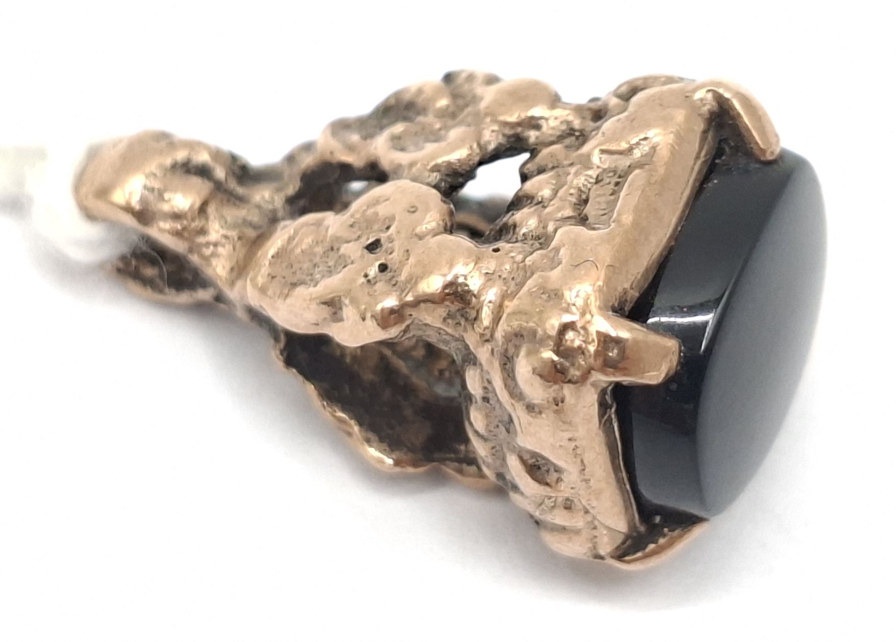 1160 · 9CT GOLD ONYX PENDANT