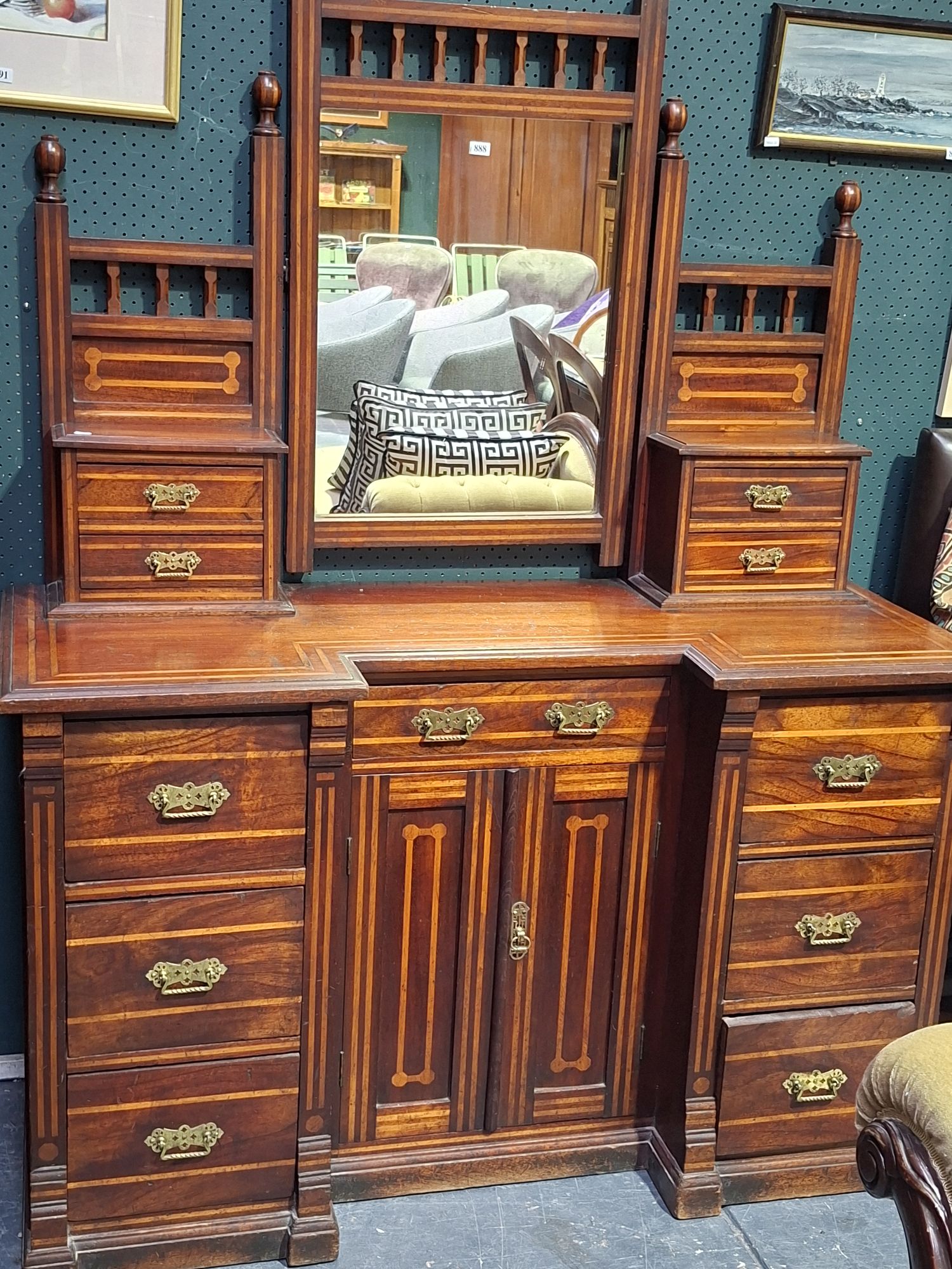 DRESSING TABLE
