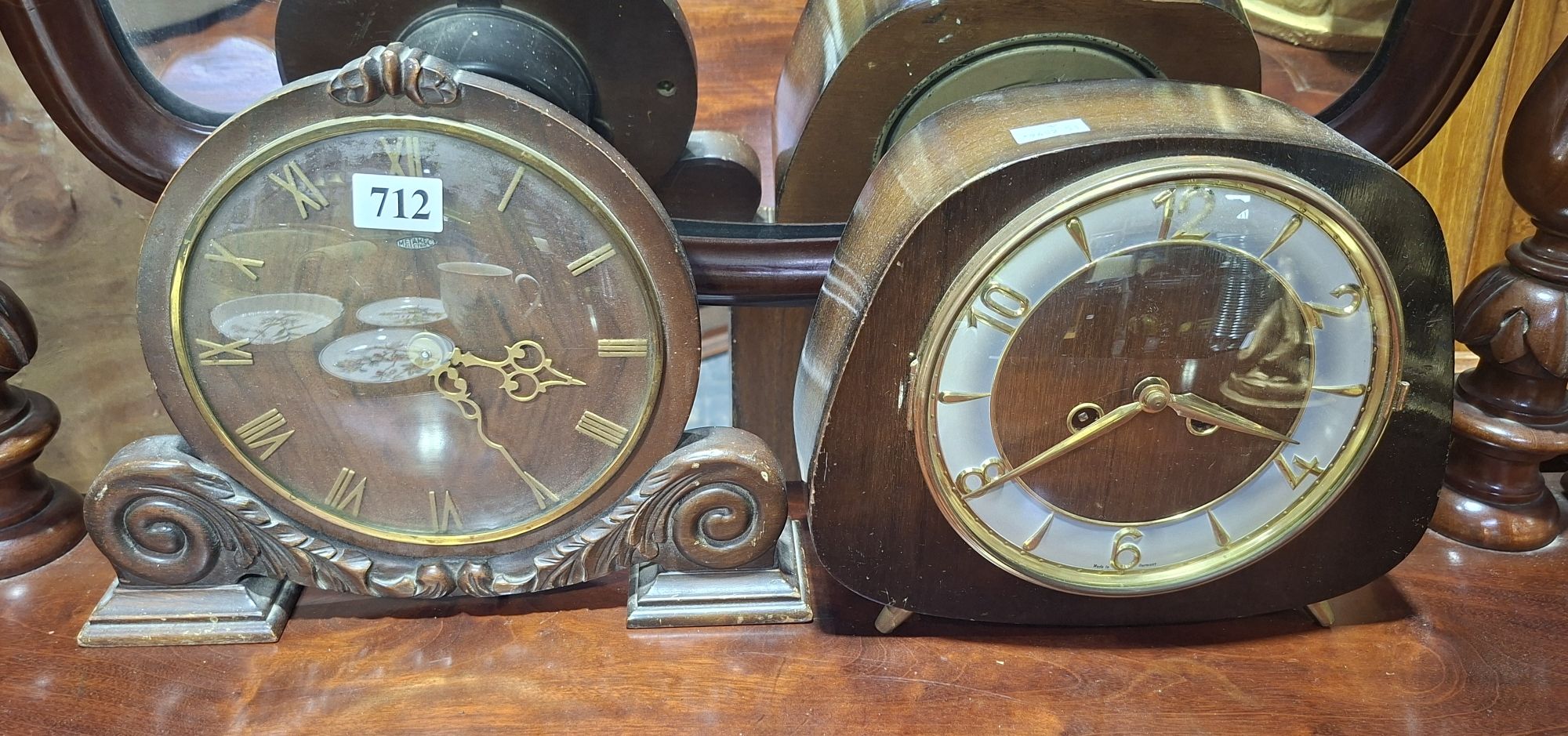 2 Retro Mantle Clocks