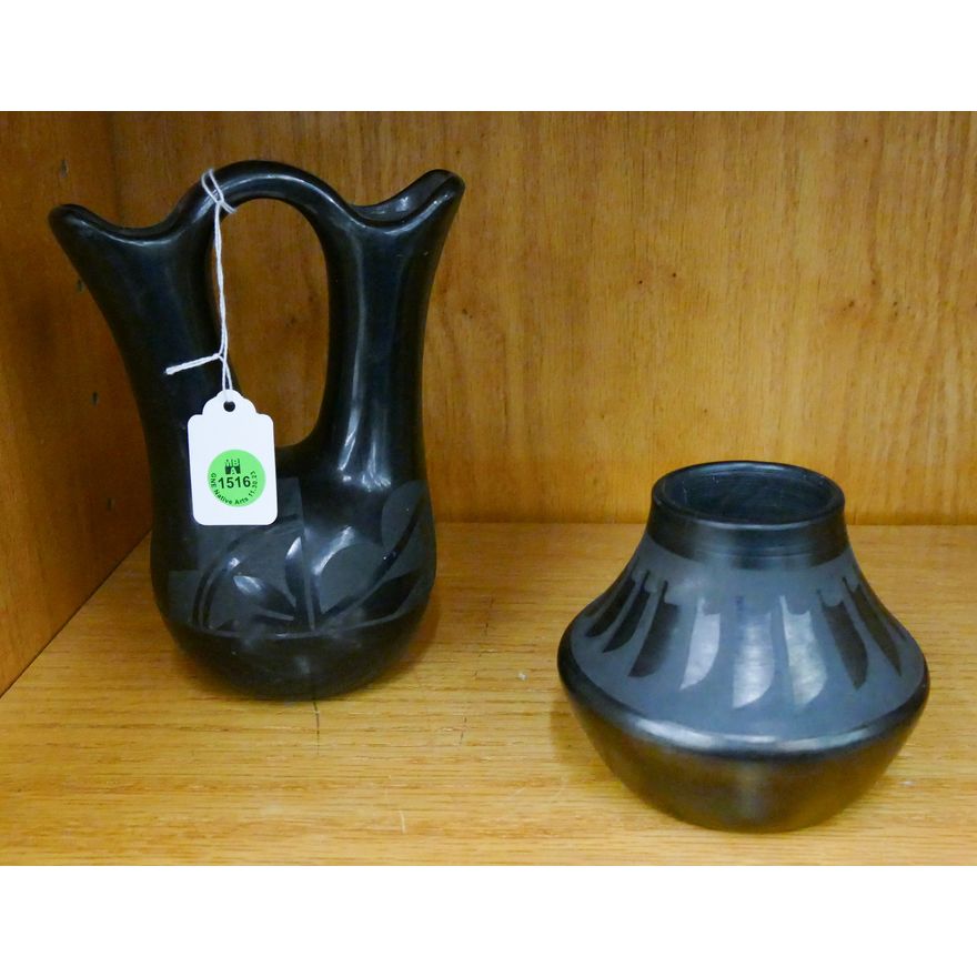2pc Southwest Blackware Wedding Vase & Small Jar 3.5'' to 7''