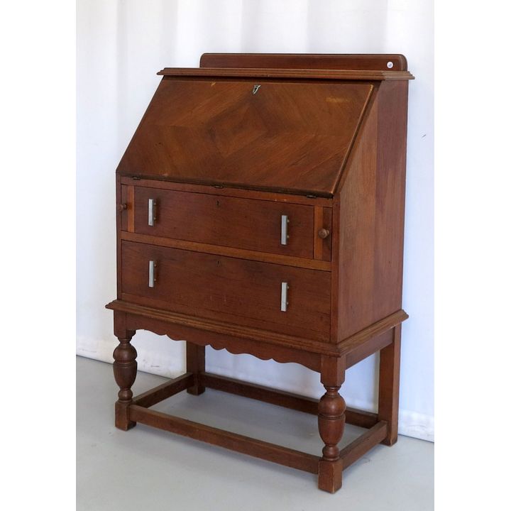 BUREAU