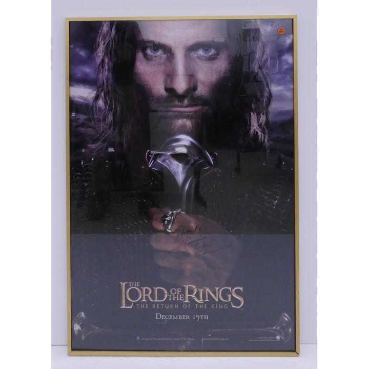 Vigo Mortenson SIGNED Lord of the Rings Poster Framed- 40x27''