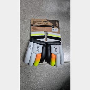 KOOKABURRA BEAST PRO 4.0 CRICKET GLOVE JNR - 50661/14435