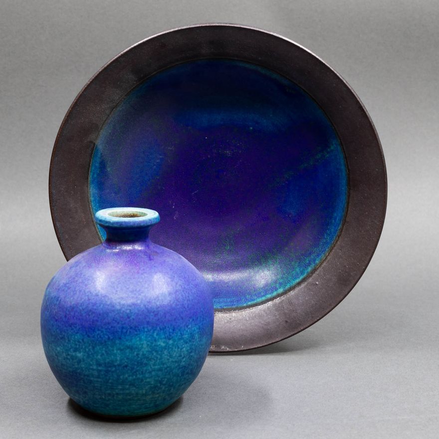 Graeme Storm - Matching bowl and vase