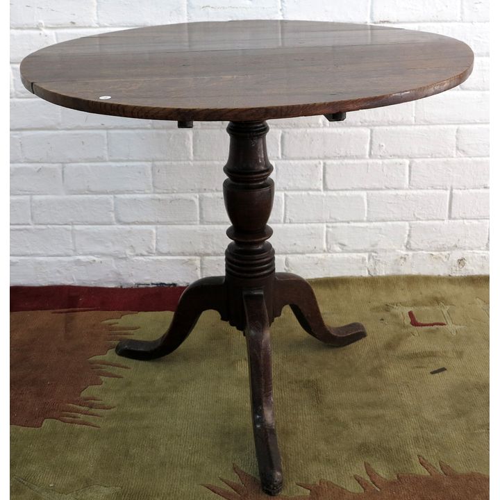 19TH CENTURY OAK WINE TABLE