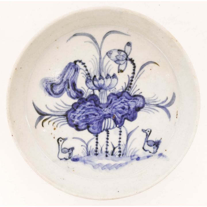 Vietnamese 18th Cent. Blue de Hue Lotus Tray 5.75''